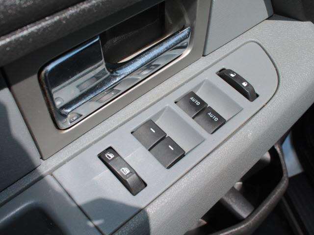 Ford F-150 2011 photo 12